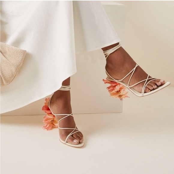 cult gaia Shoes - Cult Gaia Effie flower heels